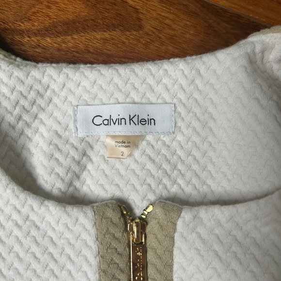Calvin Klein Women's Skirt Suit Set White & Tan Textured Gold Zipper Size 2 - Picture 9 of 13